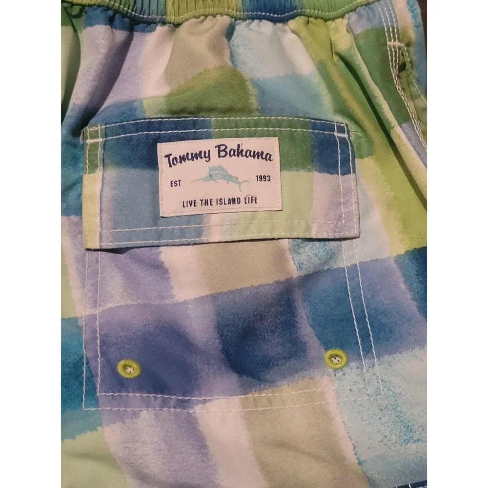 Tommy Bahama Swim Trunk Mens Medium‎ Mesh Liner Beach Swimming Board Short Check